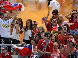 Türkler tenis maçına giderse