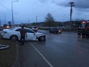 Kazada yaralanan futbolcu ve nişanlısı Trabzon’a sevk edilecek