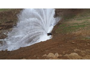 Siirt’te heyelan sonucu su isale hattı tahrip oldu