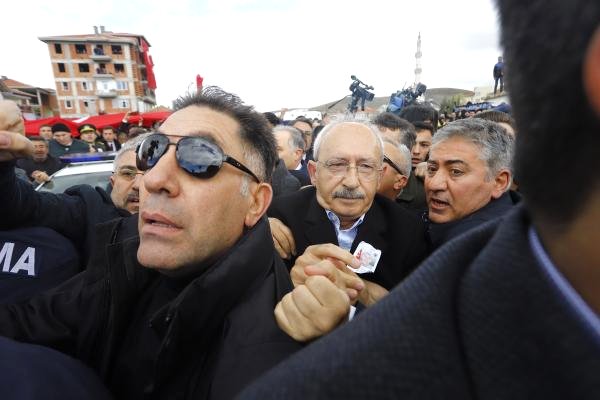 "Galeyana geldim..." Kılıçdaroğlu'na yumruk atan saldırganın ilk ifadesi ortaya çıktı!