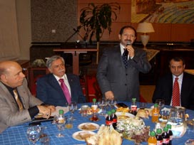 Özal olsaydı Erdoğan'ın alnından öperdi