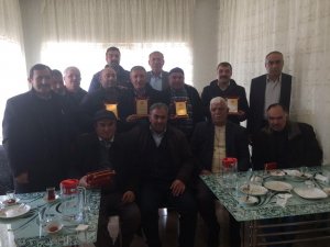 Ulaş'ta eski muhtarlara veda yemeği