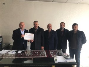 Başkan Er’den Başkan Demirci’ye teşekkür plaketi