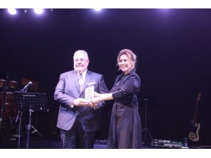 Yavuzlar İnşaat sponsorluğunda ‘Güçlü Aydın Balosu’ gerçekleştirildi