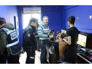 Emniyet Genel Müdürlüğü ve Jandarma Genel Komutanlığı’ndan 81 ilde eş zamanlı Huzurlu Sokaklar Uygulaması