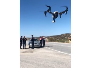 Jandarmadan dronelu trafik uygulaması