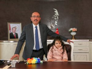Başkan Kavuş çocukları ağırladı