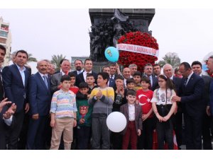 CHP İzmir’den 23 Nisan kutlaması