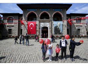 Bakan Ersoy, Gaziantepli öğrencilerle buluştu