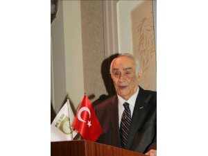 Trabzonspor kurucu üyesi Sabit Sabır hayatını kaybetti