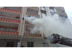 Diyarbakır’da korkutan yangın