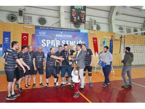 Spor şenliğinde şampiyonlar belli oluyor