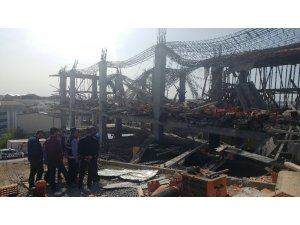 Arnavutköy’de bir inşaatta beton dökümü sırasında 3 işçi molozların arasında kaldı
