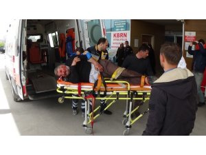 Odun sararken kamyondan düştü