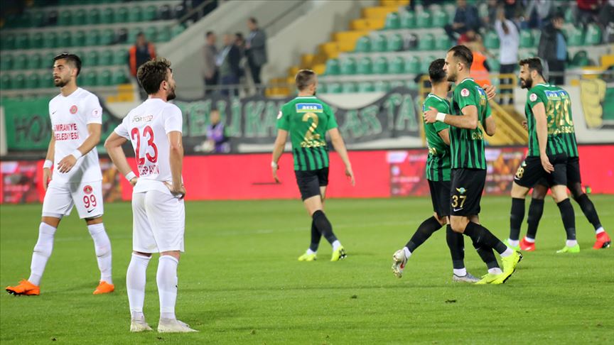 Son şampiyon Akhisarspor, kupada yine finalde