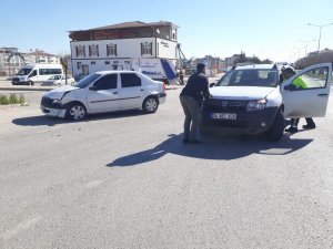 Elazığ’da trafik kazası: 3 yaralı