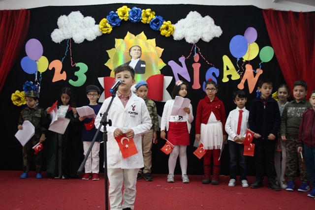 Yöntem'li öğrenciler bayramı coşkuyla kutladı