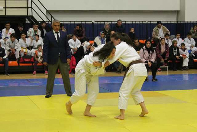 Judonun Yıldız Şampiyonları Tatamide