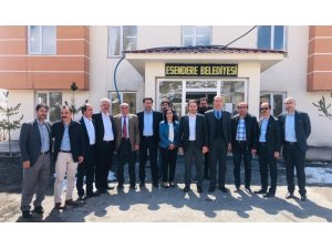 Başkan Gür, Esender’de ziyaretlerde bulundu