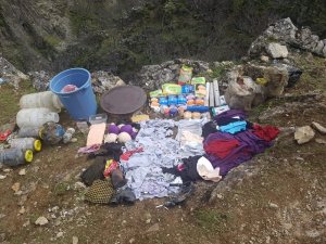 Tunceli’de 3 girişli mağarada terörist cesedi elegeçirildi