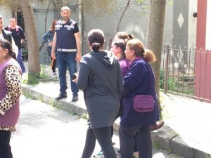 Okulda deney sırasında korkutan patlama