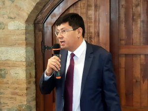 Başkan Özcan meclis üyeleri ve muhtarlarla buluştu