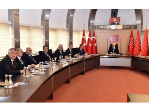 CHP'de büyükşehir belediye başkanları toplantısı