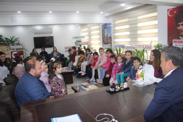 Öğrencilerden, Başkan Tutal’a ziyaret