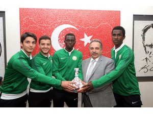 Şampiyon Talasgücü’nden Başkan Yalçın’a ziyaret