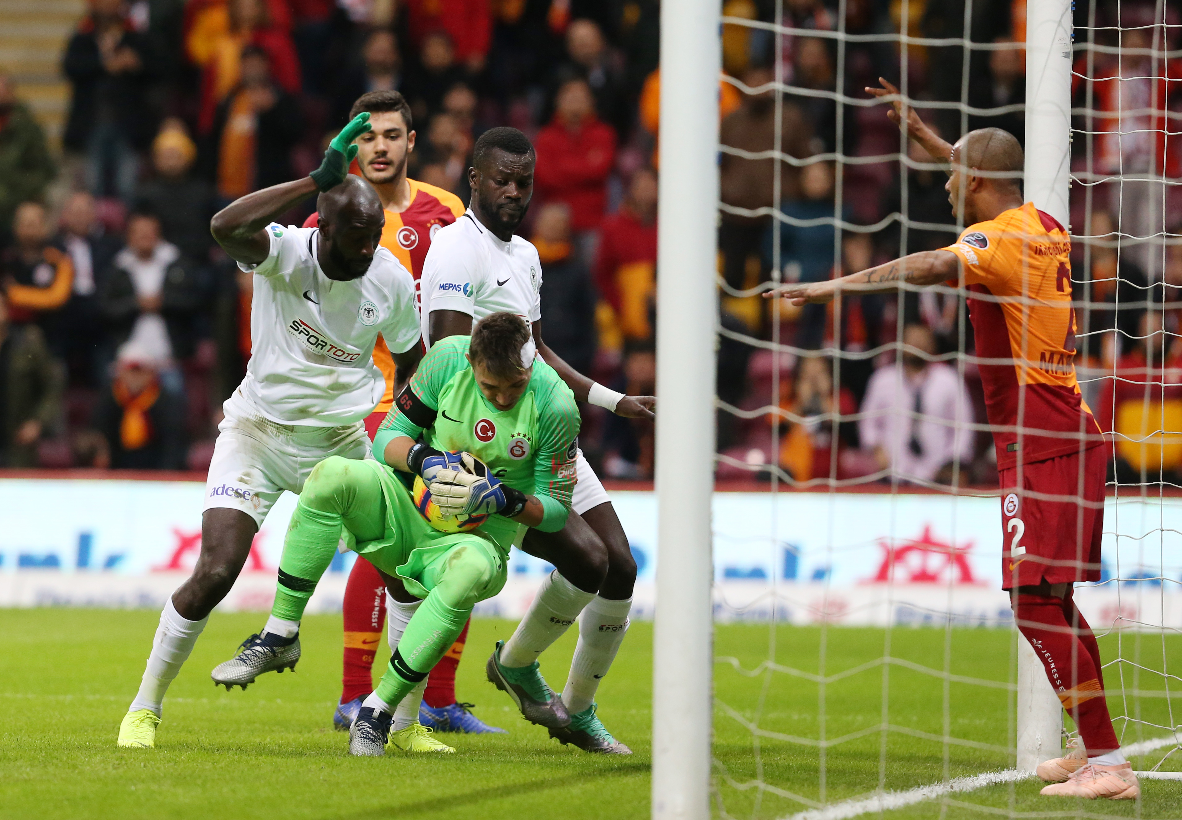 İki takımın da defansı sağlam