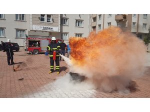 İtfaiye Müdürlüğünün eğitimleri devam ediyor