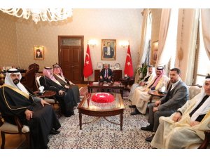 Suriyeli Aşiretler ve Kabileler Meclisi’nden, Vali Doğan’a ziyaret