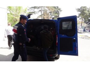 Tekirdağ’da 25 kaçak göçmen yakalandı
