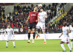 Gazişehir’in gözü Play-Off’ta