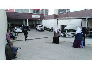 Silahla oynarken kardeşini vurdu