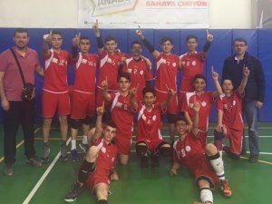 Kayseri Voleybol Analig takımı ilk 4 takım arasına kaldı