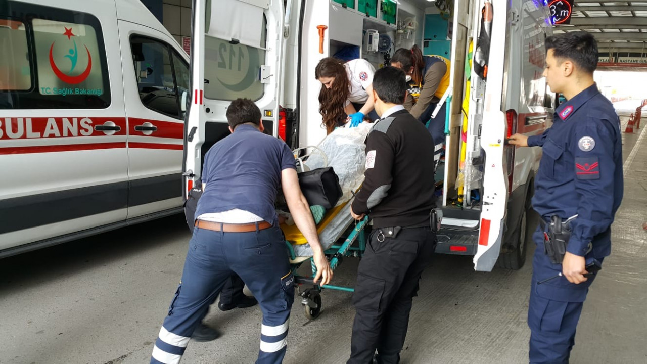 Yaralılar var... Bursa'da iplik boyama fabrikasında patlama!