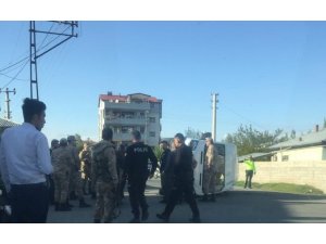 Iğdır’da askeri araca tır arkadan çarptı: 10 asker hafif yaralandı