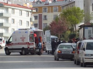 Sinop’ta 5 yaşındaki çocuk asansöre sıkıştı