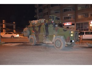 Suriye sınırına askeri araç sevkiyatı