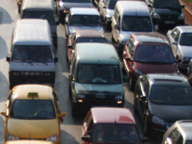 Trafikte 2 saat kalbe zarar veriyor