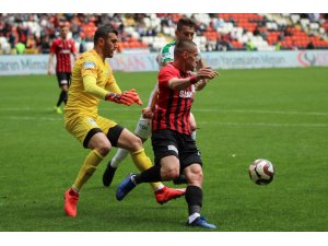 Spor Toto 1. Lig: Gazişehir Gaziantep: 2 - Giresunspor: 2