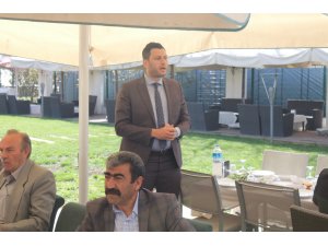 CHP Gölbaşı İlçe Teşkilatı muhtarlarla buluştu