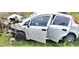 Ordu’da sağlıkçıların bulunduğu otomobil devrildi: 4 yaralı