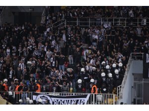 Gol iptal olunca tribünler karıştı