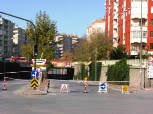 DİKKAT! Altgeçit trafiğe kapatılıyor