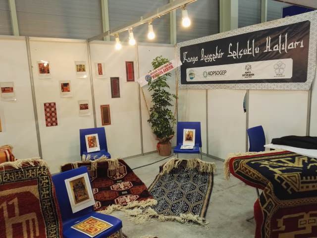 Selçuklu halıları fuarda tanıtılıyor