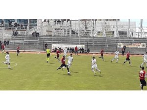 3. Lig: Van Büyükşehir Belediyespor: 3  - Elaziz Belediyespor: 2