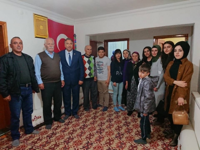 Ege’den şehit ailelerine ziyaret