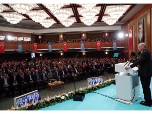 Başkan Sandıkçı’tan istişare kampında önemli görüşmeler